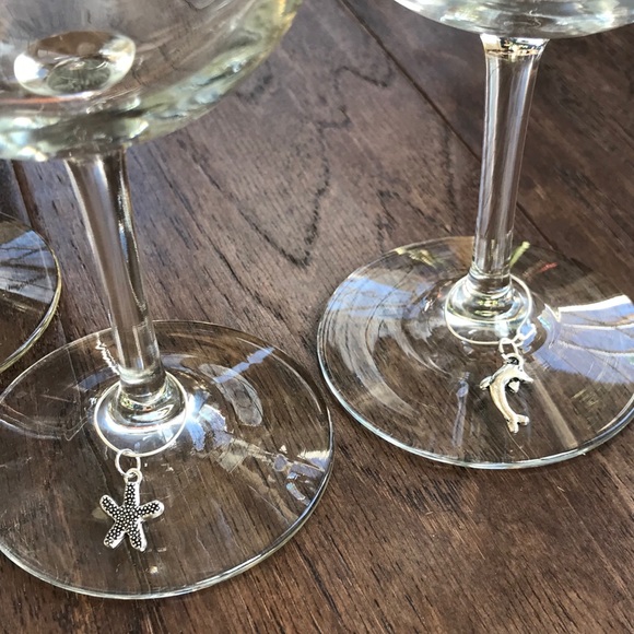 Beach themed wine glass charms- 4pc set - Picture 5 of 7